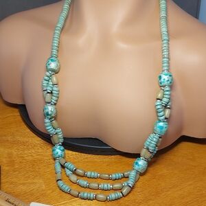 💚5/$25 Chunky Green Wood Acrylic 28" Long Necklace